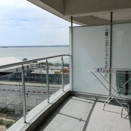 Casa Del Mar White * 마마이아